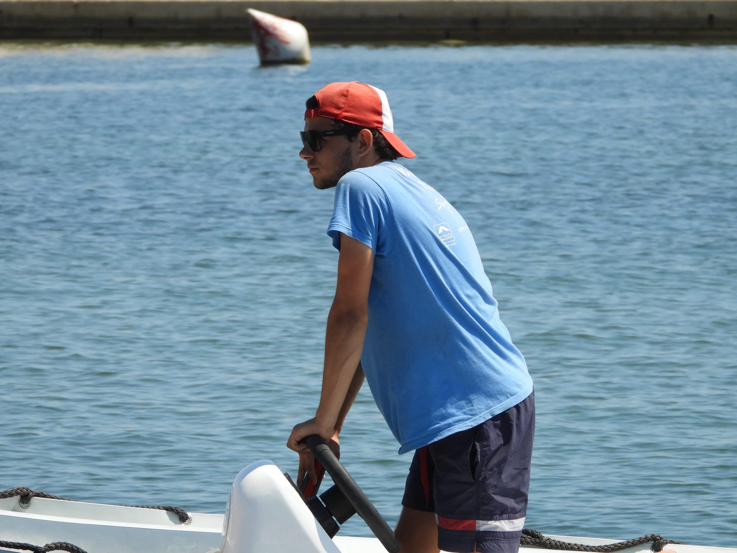 navigation — vigie sur le semi-rigide